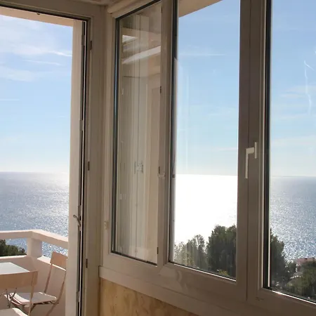 Picouveau Apartment *